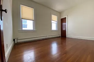 1353 Alina St, Elizabeth, NJ 07208 - Photo 4