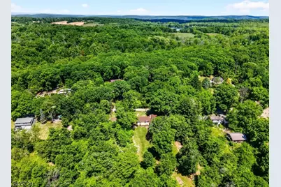 24 Skytop Rd, Washington Township, NJ 07853 - Photo 34