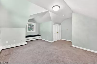 24 Skytop Rd, Washington Township, NJ 07853 - Photo 16