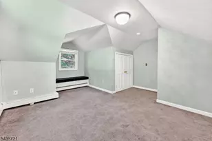 24 Sky Top Rd, Washington Township, NJ 07853 - Photo 16