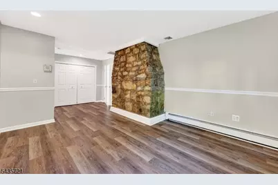 24 Skytop Rd, Washington Township, NJ 07853 - Photo 26