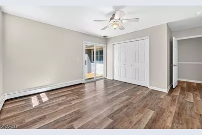 24 Skytop Rd, Washington Township, NJ 07853 - Photo 12