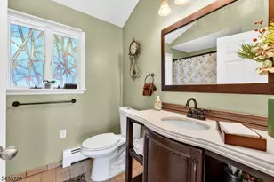 24 Sky Top Rd, Washington Township, NJ 07853 - Photo 22
