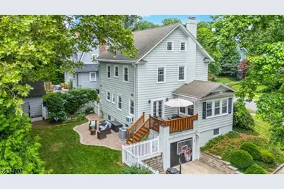 2 Inness Pl, Glen Ridge, NJ 07028 - Photo 24