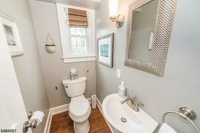 2 Inness Pl, Glen Ridge, NJ 07028 - Photo 10