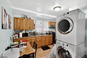 527 Valley St, Orange, NJ 07050 - Photo 16