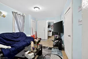 527 Valley St, Orange, NJ 07050 - Photo 14