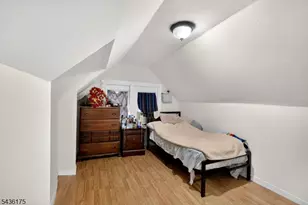 527 Valley St, Orange, NJ 07050 - Photo 36