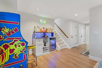 6 Davis St, Cranford Township, NJ 07016 - Photo 18