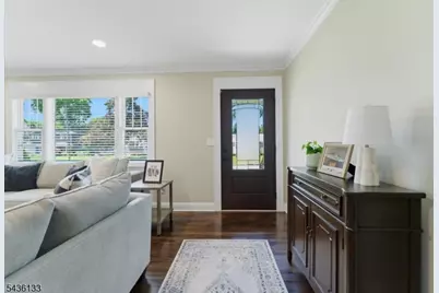 6 Davis St, Cranford Township, NJ 07016 - Photo 6