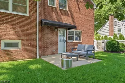 6 Davis St, Cranford Township, NJ 07016 - Photo 36