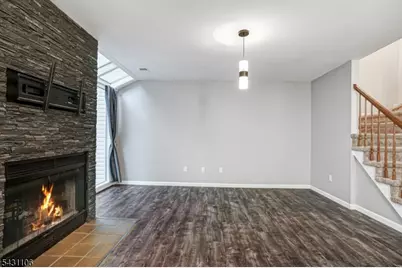 7 Sussex Court, Bedminster Township, NJ 07921 - Photo 6