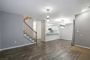 7 Sussex Ct, Bedminster Township, NJ 07921 - Photo 18