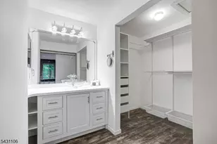 7 Sussex Ct, Bedminster Township, NJ 07921 - Photo 22