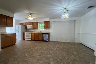 23 Elm St, Oxford Township, NJ 07863 - Photo 4