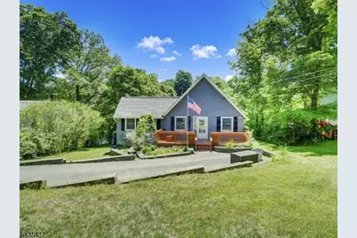 38 Orchard Dr, Vernon, NJ 07462 - Photo 1