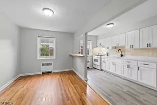 4 Colfax Manor, Roselle Park, NJ 07204 - Photo 6