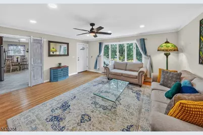 82 Duval St, Bridgewater, NJ 08807 - Photo 6