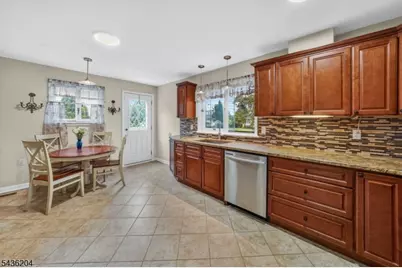 82 Duval St, Bridgewater, NJ 08807 - Photo 12