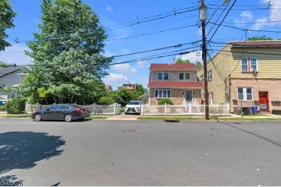 56 Ridgefield Ave, Ridgefield, NJ 07660 - Photo 30