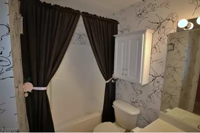 34 Chanda Ct #34, Clifton, NJ 07012 - Photo 16