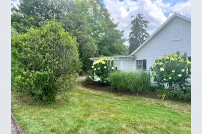 1531 Larger Cross Rd #6, Bedminster Township, NJ 07931 - Photo 4