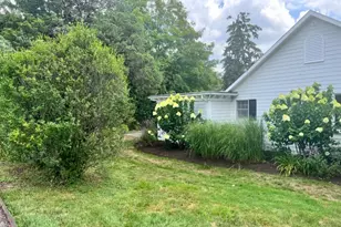 1531 Larger Cross Rd, Bedminster Township, NJ 07931 - Photo 4