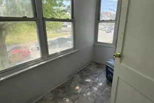 343 7th Ave W, Newark, NJ 07107 - Photo 2