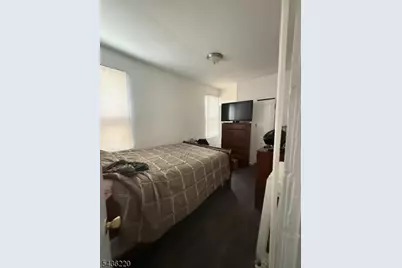 343 7th Ave W, Newark, NJ 07107 - Photo 6