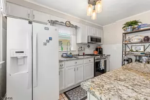 24 Robertson Rd, West Orange Township, NJ 07052 - Photo 10