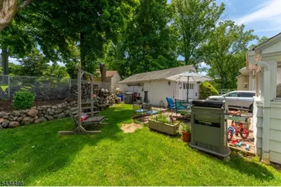24 Robertson Rd, West Orange Township, NJ 07052 - Photo 24