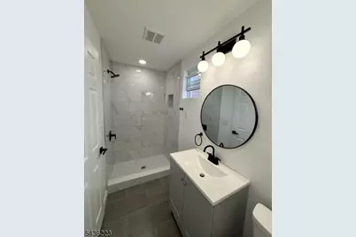 656 E 24th St, Paterson, NJ 07504 - Photo 8