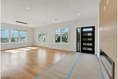 30 Centre St, Nutley, NJ 07110 - Photo 4