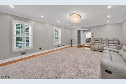 9 Wooded Hill Ln, Randolph Township, NJ 07869 - Photo 10