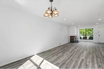2 Veros Ln, Franklin Township, NJ 08823 - Photo 26