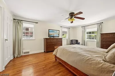 75 Club Dr, New Providence, NJ 07901 - Photo 14