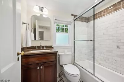 75 Club Dr, New Providence, NJ 07901 - Photo 18