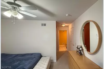 10 Terrace Ave #11, Hasbrouck Heights, NJ 07604 - Photo 14