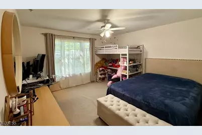 10 Terrace Ave #11, Hasbrouck Heights, NJ 07604 - Photo 12