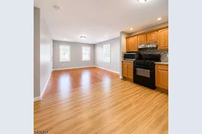 13 Talbot St #1, Montclair, NJ 07042 - Photo 4