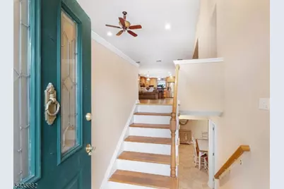 8 Robin Rd, Somerville, NJ 08876 - Photo 2