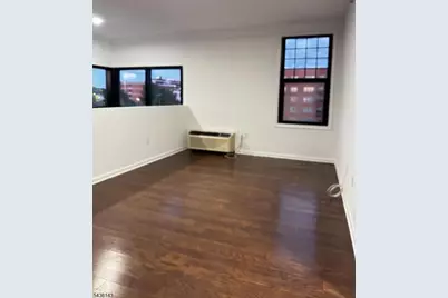 190 Culver Ave, Jersey City, NJ 07305 - Photo 14