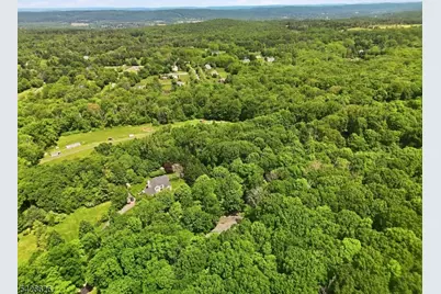 20 Indian Run Rd, Washington Township, NJ 07853 - Photo 50