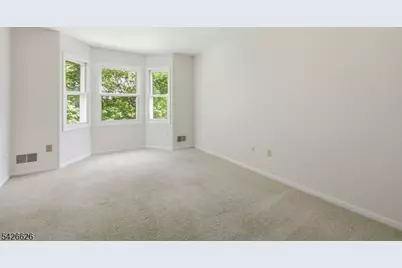 20 Indian Run Rd, Washington Township, NJ 07853 - Photo 36