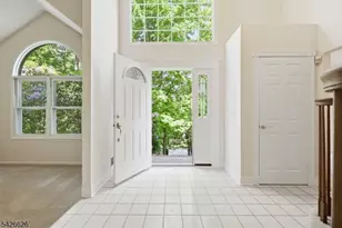 20 Indian Run Rd, Washington Township, NJ 07853 - Photo 4