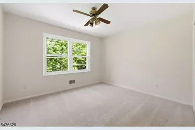 20 Indian Run Rd, Washington Township, NJ 07853 - Photo 38