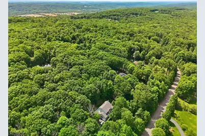 20 Indian Run Rd, Washington Township, NJ 07853 - Photo 48