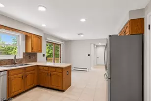 10 Tice Rd, West Milford, NJ 07421 - Photo 12