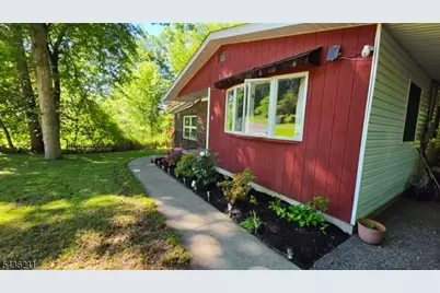 5 Lakeview Dr South, Vernon Twp., NJ 07419 - Photo 2