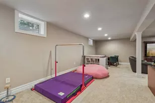 27 Burlington Rd, Berkeley Heights Township, NJ 07974 - Photo 36